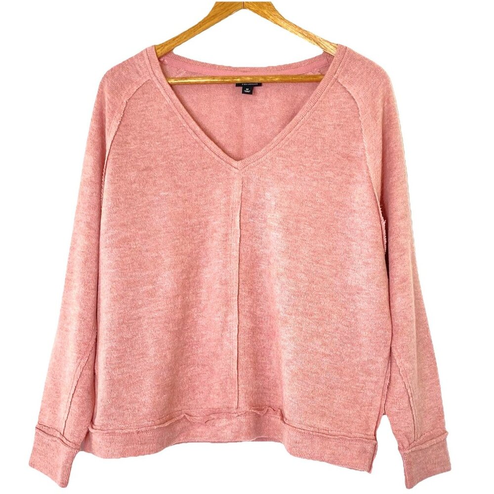 a.n.a. A New Approach Cropped V neck Sweater Top Womens size Medium Pink